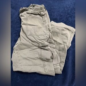 Aeropostale Olive Green Cargo Pants